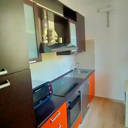 Semesterbostad Trilocale Con E Piscina Incluse - Taunus Vacanze Cod 473