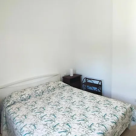 Trilocale Con E Piscina Incluse - Taunus Vacanze Cod 473 *