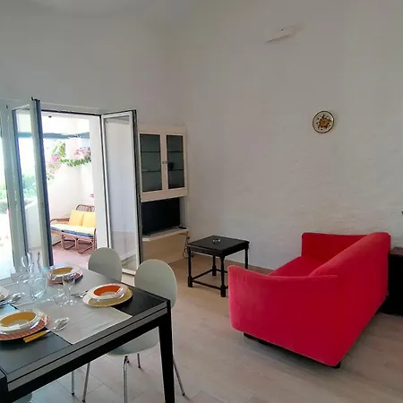 Nyaraló Trilocale Con E Piscina Incluse - Taunus Vacanze Cod 473